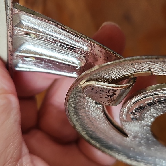 Chicos Silver Gold Black Hammered Metal Leather Belt 43" - Picture 12 of 13